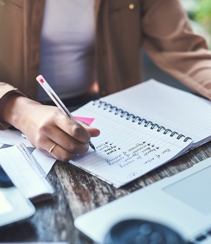 Finding Your Unique Voice: Strategies for Distinctive Storytelling